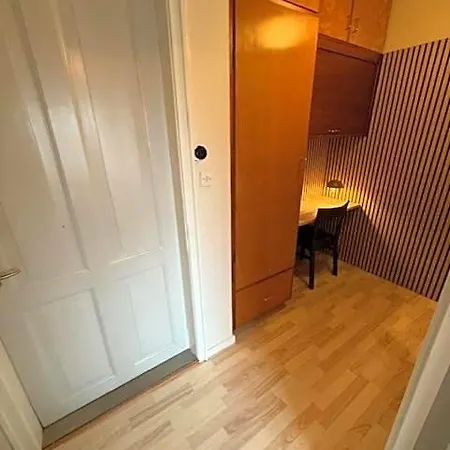 Отель Folsted - Vaerelse 104 Med Eget Badevaerelse Og Fri Parkering